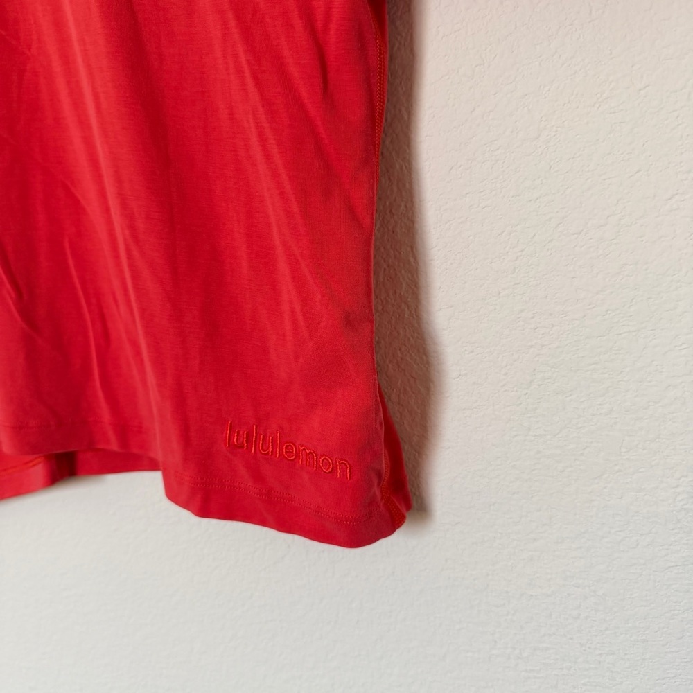 Lululemon Boxy Top - Picture 3 of 5